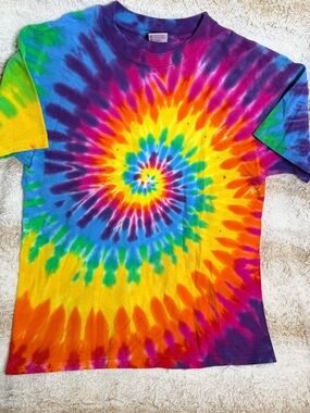 Vintage hand made Tie-Dye Spiral T-Shirt - Multicolor